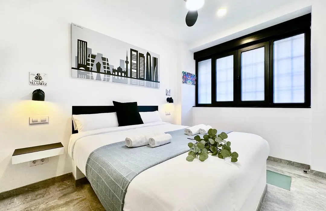 Charming Madrid Principe Pio-1